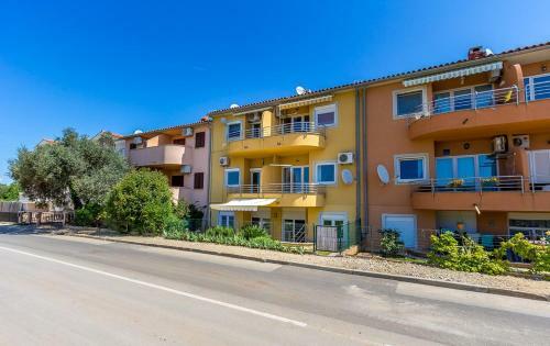 Apartments Posesi