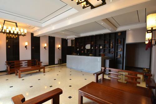 Dengfeng Pu Rui Hotel