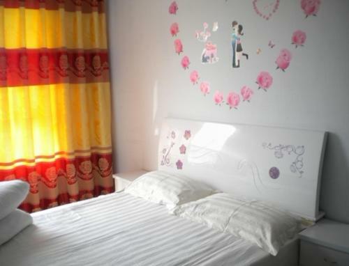 Chengde Mountain Resort Xinyu Apartment