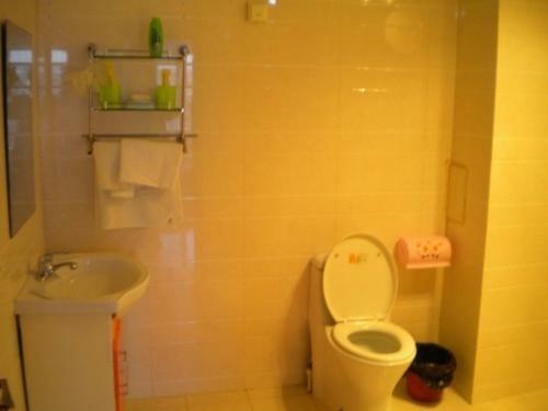 Chengde Mountain Resort Xinyu Apartment