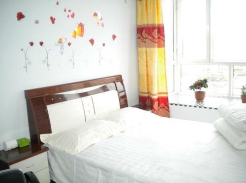 Chengde Mountain Resort Xinyu Apartment