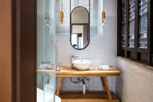 Formoon Boutique Hotel