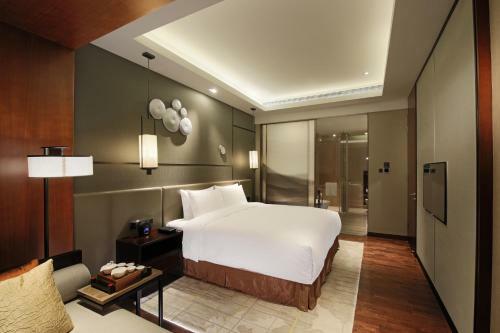 Hotel Hualuxe Wuxi Taihu
