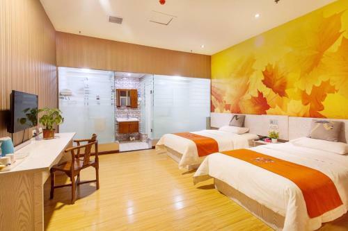 Pai Hotel Xining Limeng Walking Street