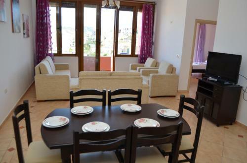 Doni Apartments