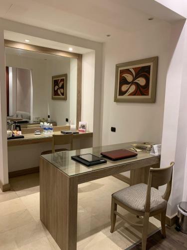 Carlton Al Moaibed Hotel