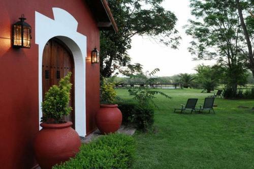 Hotel Estancia El Cencerro