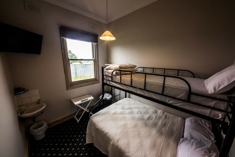 Hotel Rooms At Carboni's