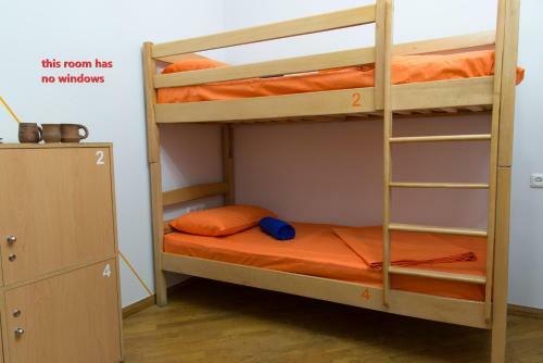 Umba Hostel & Tours