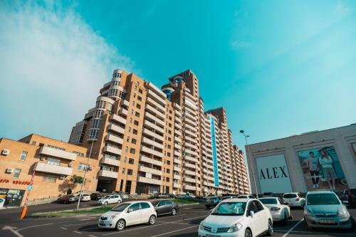 Armt Apartments Near Dalma Garden Mall