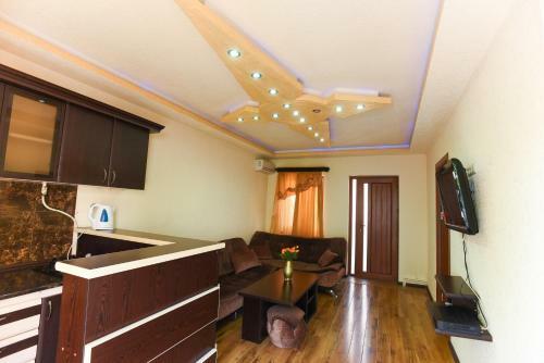 Hotel Golden Eagle
