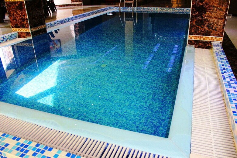 Avan Plaza Hotel