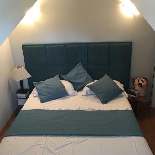 The Lovers Park Apartment