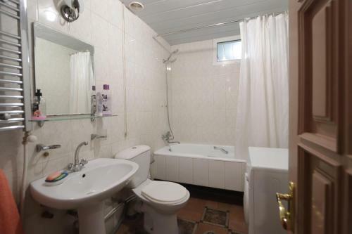 Ed's Apartament 2