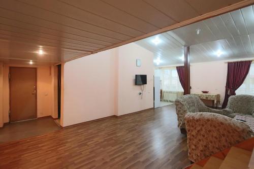 Ed's Apartament 2