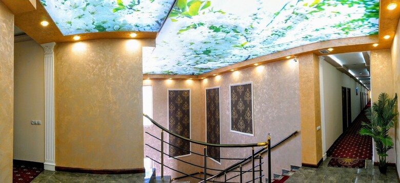 Georgia Hotel