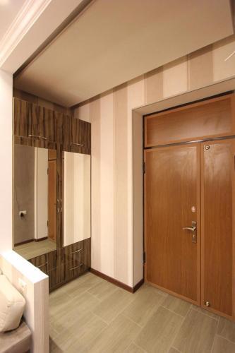 Apartment On Kievyan Street 6