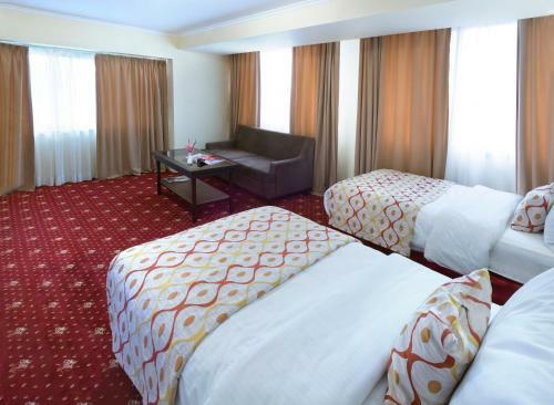 Ani Plaza Hotel