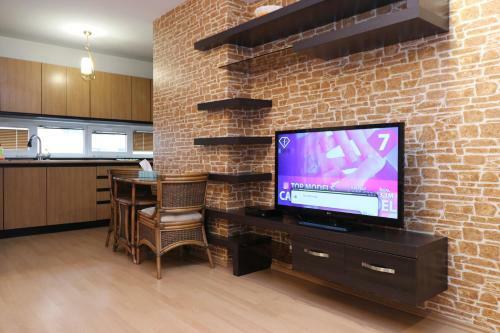Armt Apartments On Aram Street