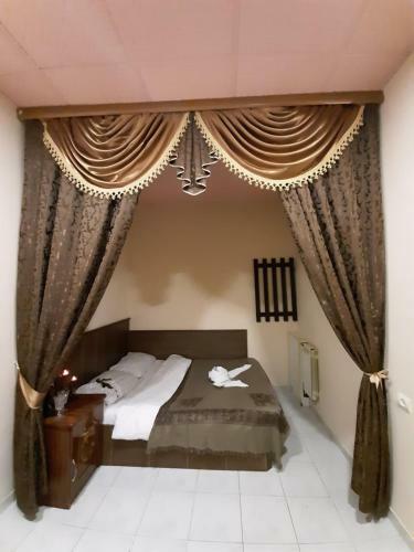Old Yerevan Hostel And Tours