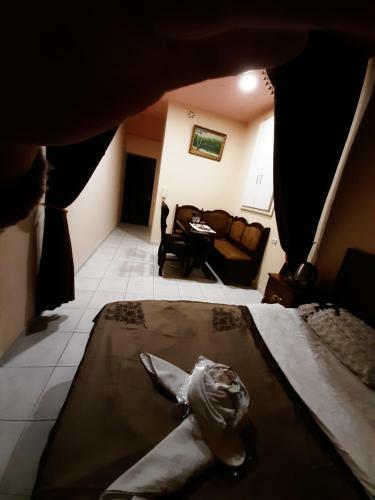 Old Yerevan Hostel And Tours