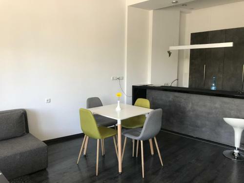 Lenin Apartment