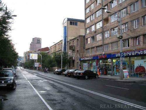 Apartment Tumanyan Street 31 And Tours