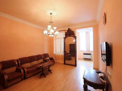 Apartment By Opera