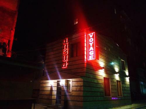 Voyage Hotel