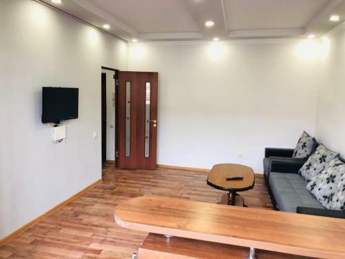 Suite Apartament At Nalbandyan