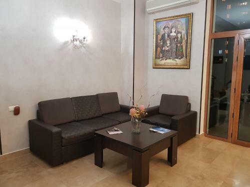 Eridana Hotel
