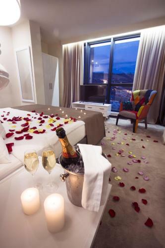 Opera Suite Hotel