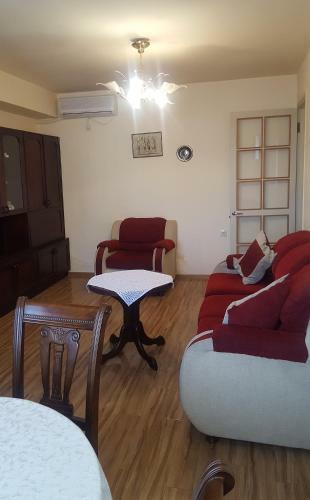 Apartment At Republic Square
