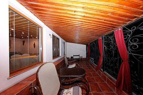Samuel Apartment