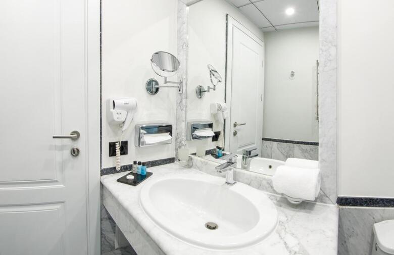 Best Western Plus Congress Hotel