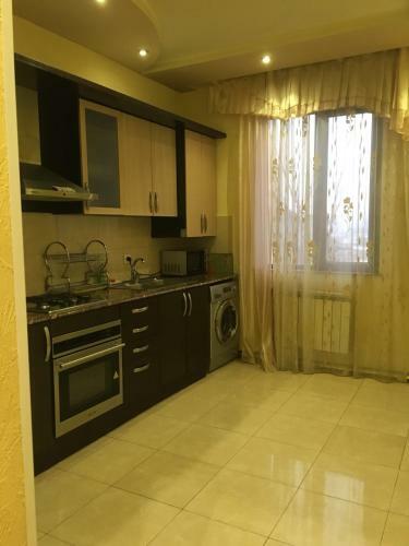 Large 5 Bedroom Luxury Villa