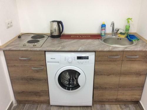Apartment On Saryan 24