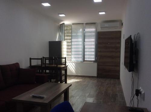 Apartment On Saryan 24