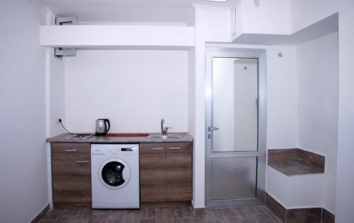 Apartment On Saryan 24