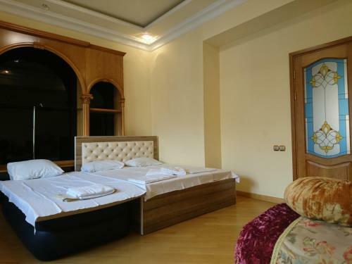 Haykuhi Apartament Next To Republic Square