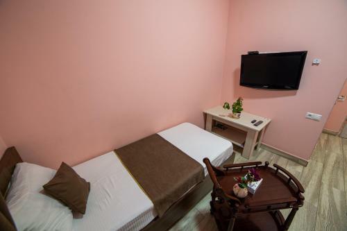 Alex Hotel