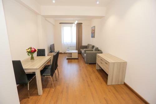 Welcome City Center Apartments