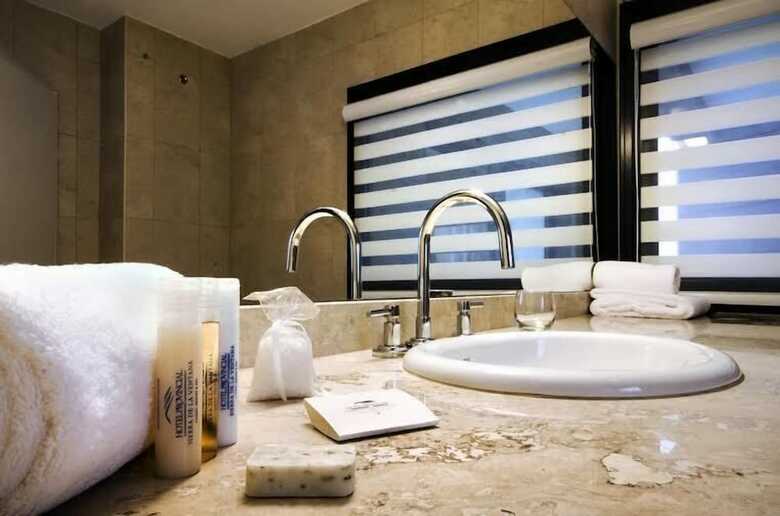 Hotel Provincial