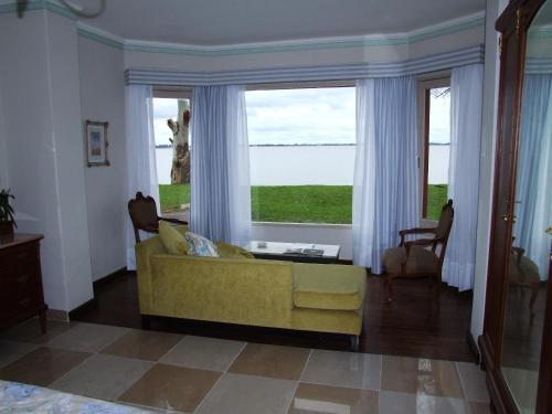 Hotel Estancia La Alameda
