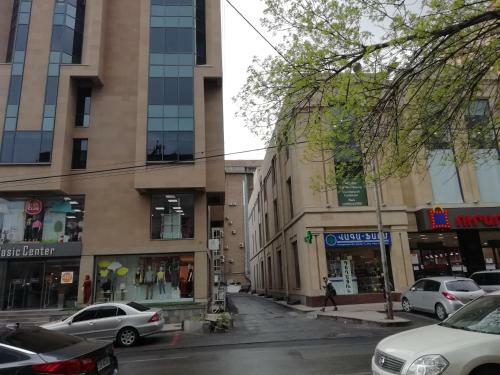 Apartamento Kvartira V Tsentre Goroda