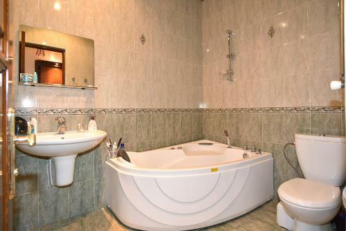 Luxury Apartment In Yerevan