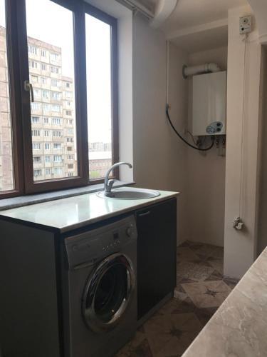 Apartment On Komitasa 36