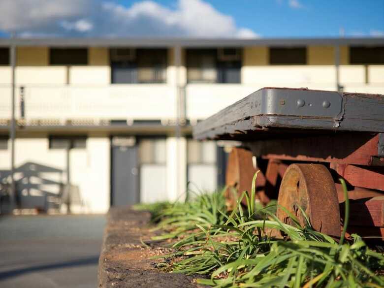 Pioneer Station Motor Inn