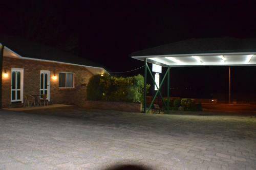 Deer Park Motor Inn