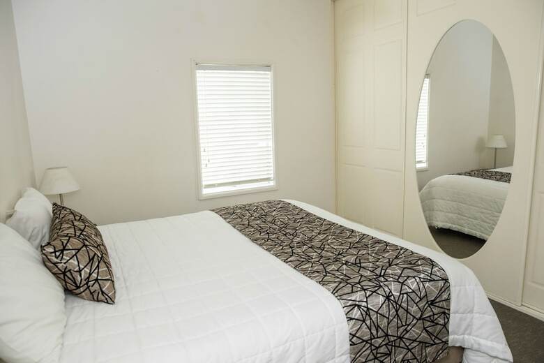 Bathurst Motor Inn